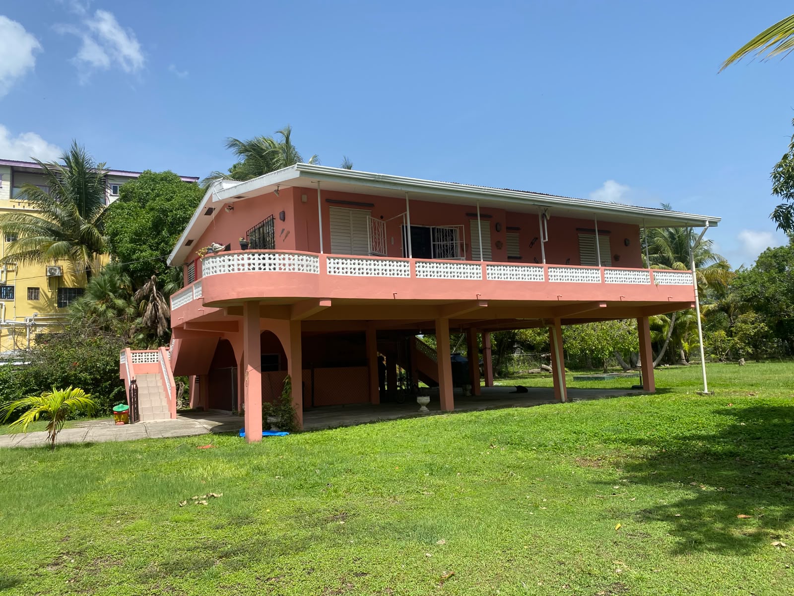 Spacious Property in Belize City – US$520,000